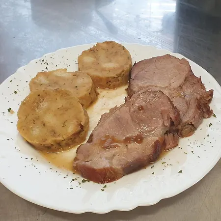 Crnuski Dom Gostinjska kuća Krivcevo