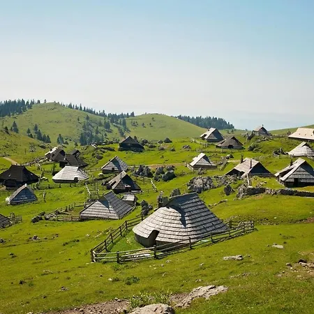 Crnuski Dom * Krivcevo
